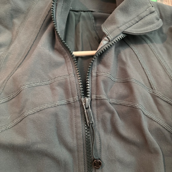 Lululemon Define Jacket - Picture 3 of 3